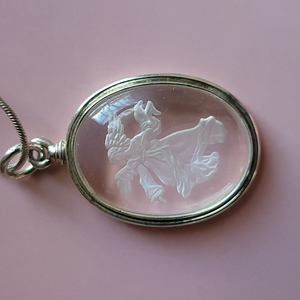 Metropolitan Museum of Art Angel Cameo Intaglio Neckline in Crystal and Sterling